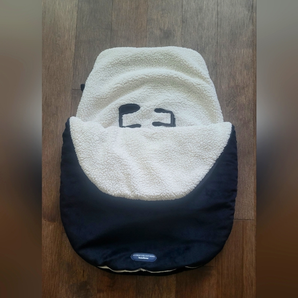 JJ Cole Bundleme Bunting Infant Bag - Black
